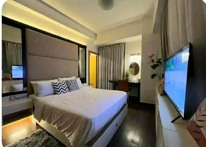 Ideal Family Gateaway Connected To Eastwood Mall *