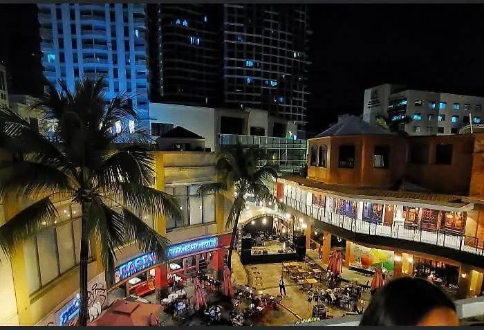 Ideal Family Gateaway Connected To Eastwood Mall Manila