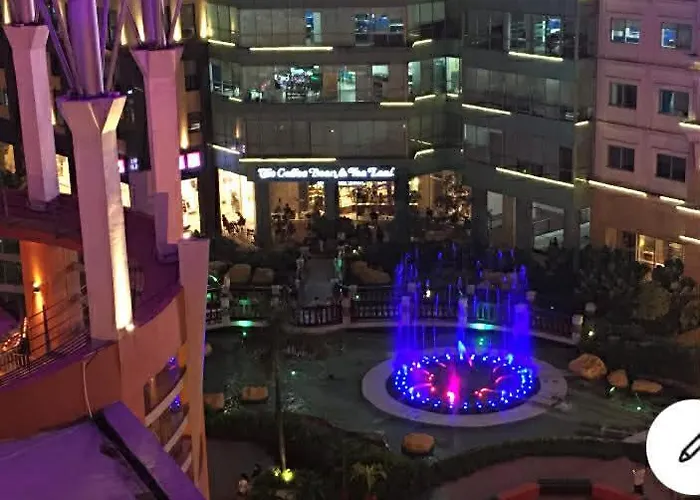 Ideal Family Gateaway Connected To Eastwood Mall Apartamento *